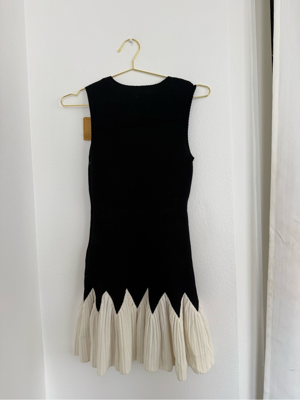 Sandro Paris Cassie Knit Mini Dress Black Cream - Picture 2 of 3